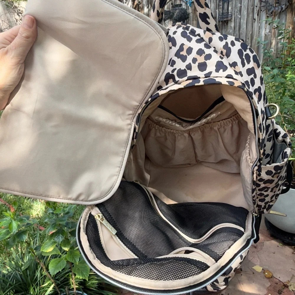 Dream BackpackDiaper Bag & Pump Bag Leopard